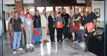Значајна подршка Комесаријата за избеглице и миграције у Гроцкој – уручени уговори за економско оснаживање